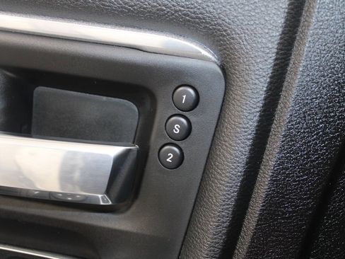 Used 2022 RAM 2500 Laramie image 29