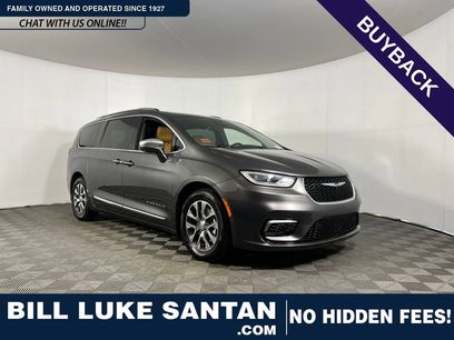 Used 2022 Chrysler Pacifica Pinnacle