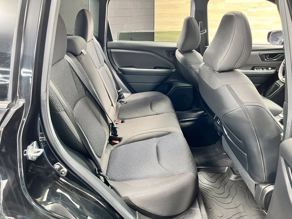 Used 2026 Subaru Forester Premium AWD/4WD image 16