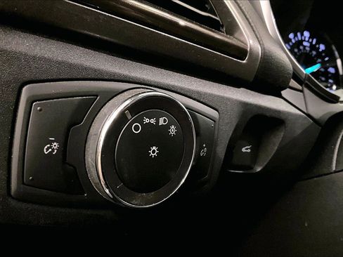 Used 2019 Ford Fusion SEL image 30