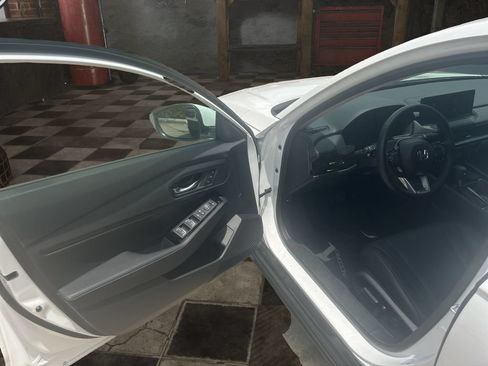 Used 2025 Honda Accord Touring image 17