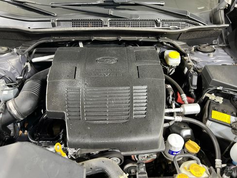 Used 2022 Subaru Forester Limited image 31