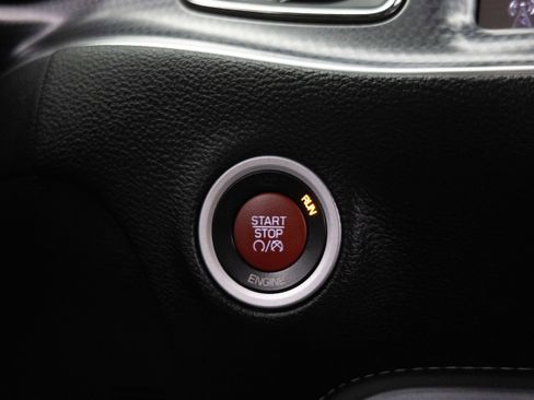 Used 2015 Dodge Challenger SRT Hellcat image 47