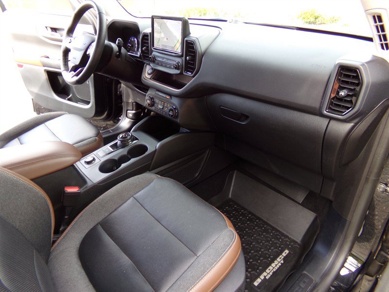 Used 2021 Ford Bronco Sport Outer Banks w/ Outer Banks Package (96D) AWD/4WD image 26