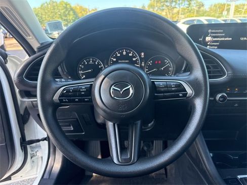 Used 2025 MAZDA MAZDA3 s image 12