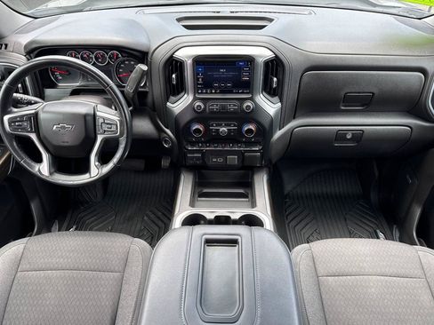 Used 2021 Chevrolet Silverado 1500 LT Trail Boss w/ Convenience Package II AWD/4WD image 15