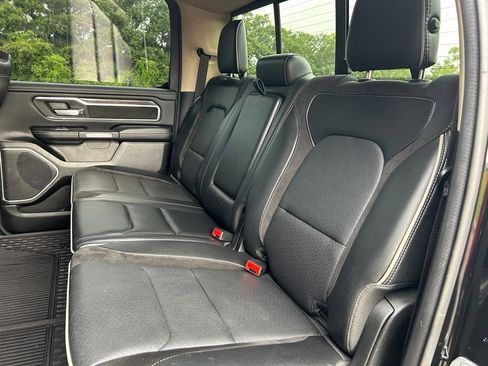 Used 2020 RAM 1500 Laramie AWD/4WD image 13