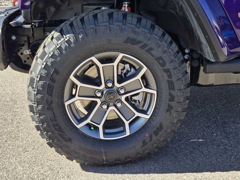 New 2026 Jeep Gladiator Mojave AWD/4WD image 7