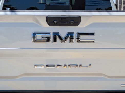 Certified 2024 GMC Sierra 2500 Denali Ultimate w/ Max Trailering Package AWD/4WD image 27