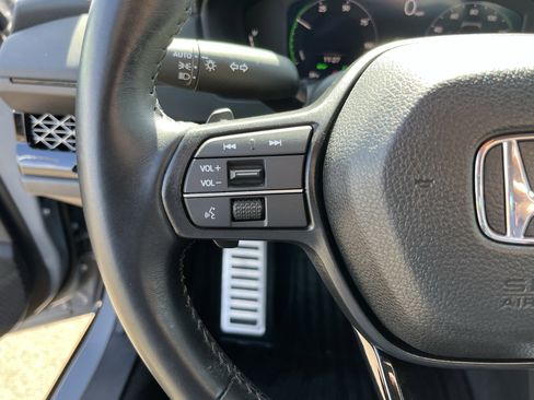 Used 2025 Honda Accord Sport image 21