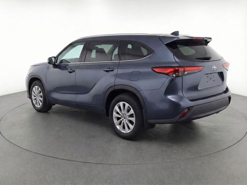 Used 2024 Toyota Grand Highlander FWD image 6
