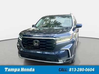 Used 2025 Honda Pilot Touring