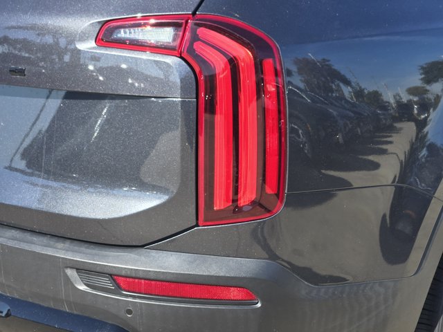 Certified 2022 Kia Telluride SX w/ SX Prestige Package AWD/4WD image 15