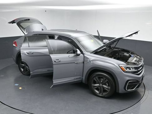 Used 2021 Volkswagen Atlas Cross Sport SE w/ Panoramic Sunroof Package AWD/4WD image 57