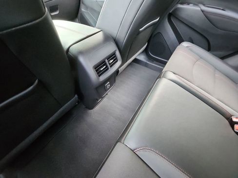 Certified 2024 Chevrolet Equinox RS image 25