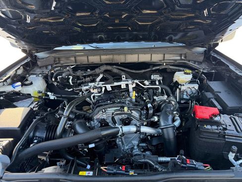 Used 2025 Ford Bronco Big Bend image 28