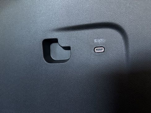 New 2026 Chevrolet Traverse Z71 w/ Driver Confidence Package image 15