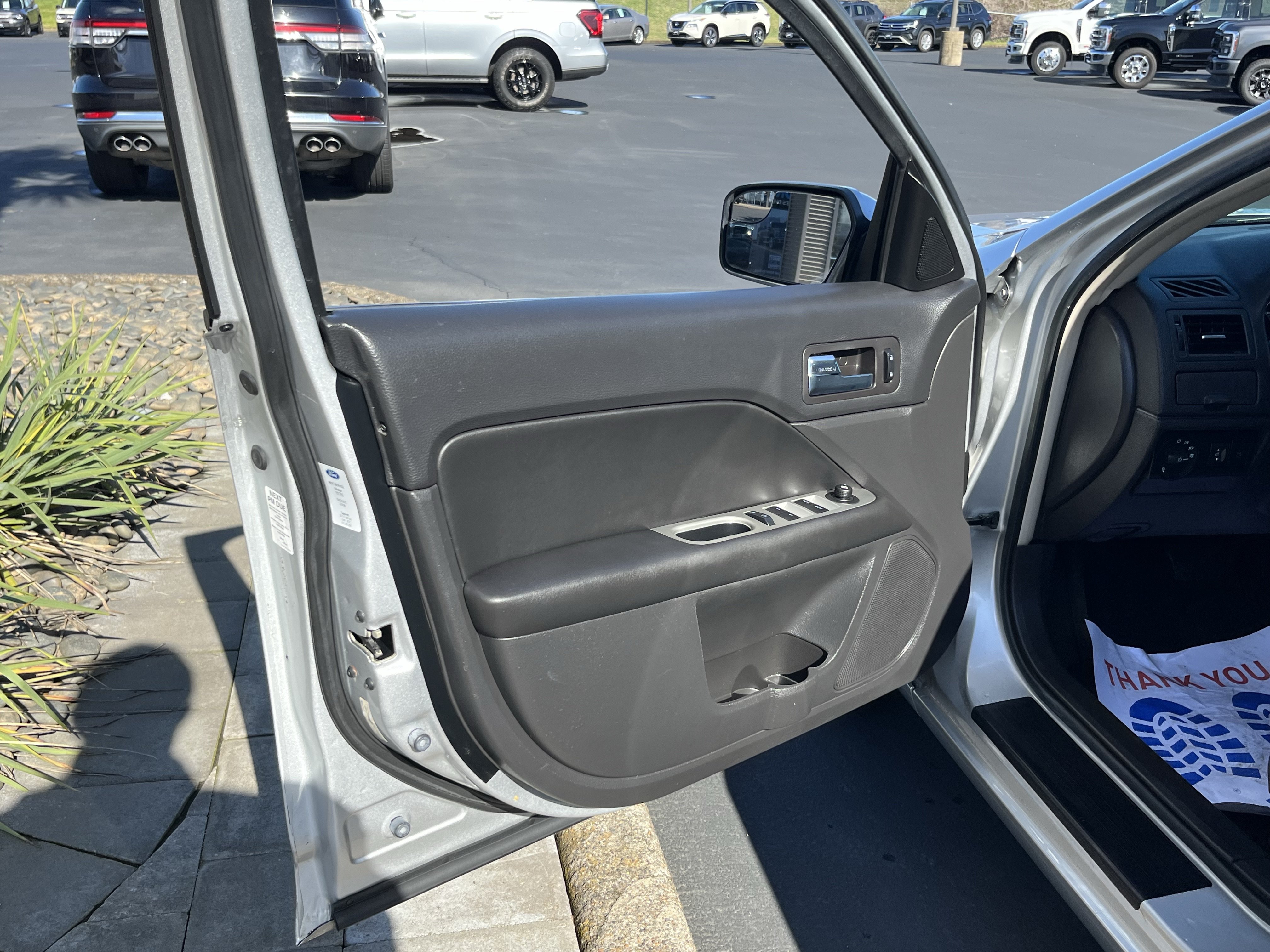 Used 2012 Ford Fusion SEL FWD image 12
