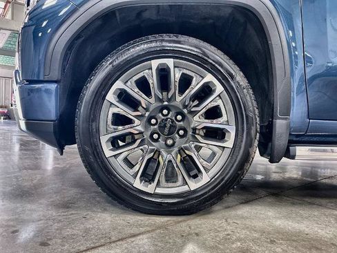 Used 2025 GMC Sierra 1500 Denali Ultimate AWD/4WD image 12