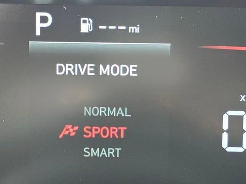 New 2026 Hyundai Elantra SEL Sport Premium FWD image 13