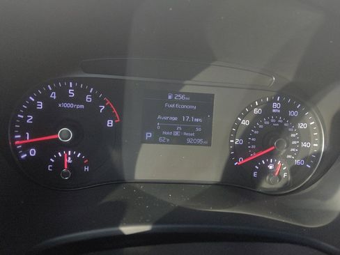 Used 2020 Kia Soul LX image 23