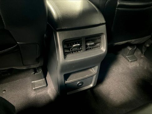 Used 2023 Ford Edge SEL AWD/4WD image 27