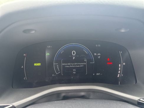 New 2025 Toyota Camry SE w/ Convenience Package FWD image 17
