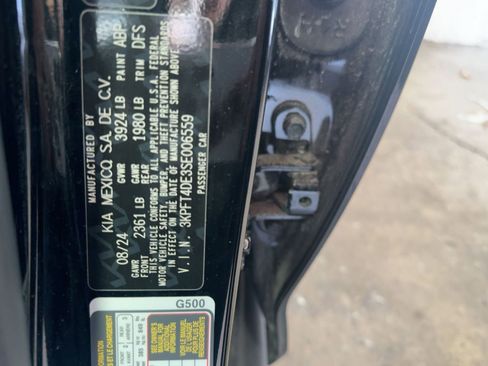 Used 2025 Kia K4 LXS image 9