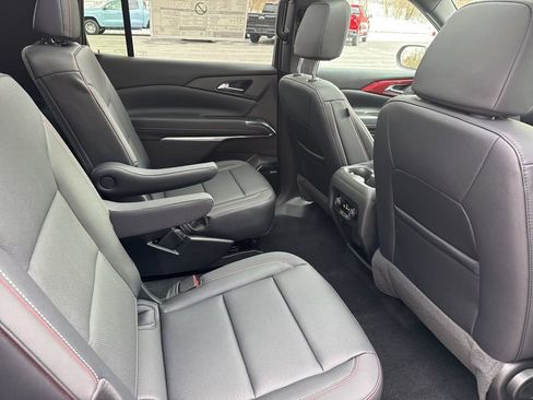 New 2026 Chevrolet Traverse Z71 w/ Enhanced Driving Package AWD/4WD image 15