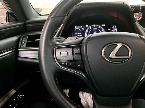 Used 2020 Lexus ES 350 w/ Premium Package image 19