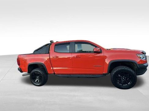 Used 2020 Chevrolet Colorado ZR2 w/ ZR2 Dusk Special Edition image 34