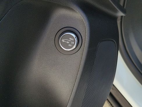 New 2026 Buick Envista Sport Touring w/ Convenience I Package FWD image 18