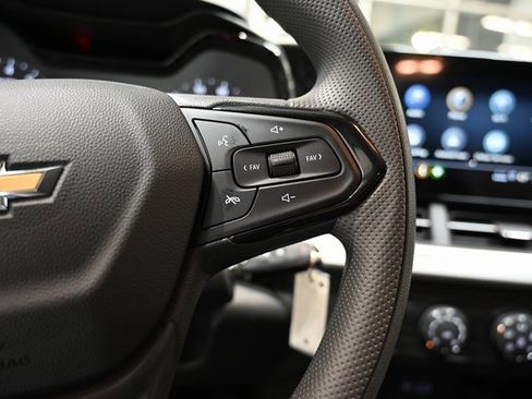 New 2026 Chevrolet Trax LS image 24