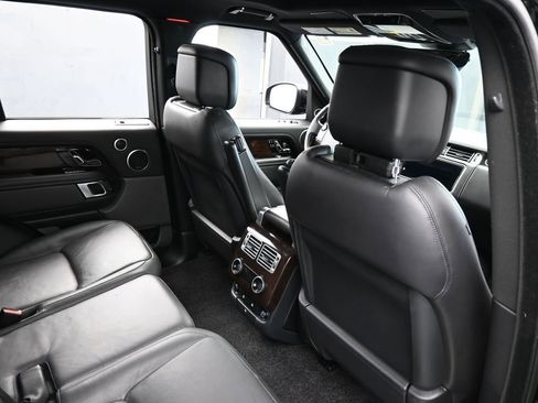 Used 2020 Land Rover Range Rover HSE image 47