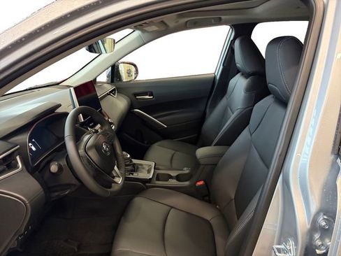 New 2026 Toyota Corolla Cross XLE w/ Convenience Package image 10