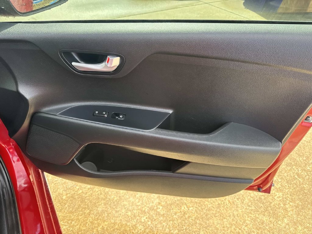 Used 2023 Kia Rio S FWD image 18