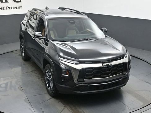 New 2026 Chevrolet Equinox ACTIV w/ Convenience Package III FWD image 25