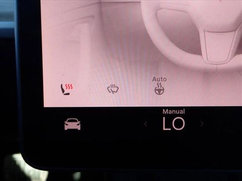 Used 2022 Tesla Model 3 Long Range image 21