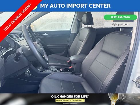 Used 2021 Volkswagen Tiguan SE image 7