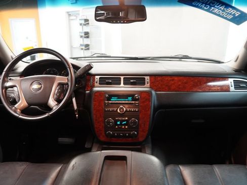 Used 2012 Chevrolet Tahoe LT w/ All-Star Edition AWD/4WD image 19