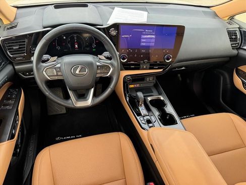 Used 2023 Lexus NX 350h AWD image 12