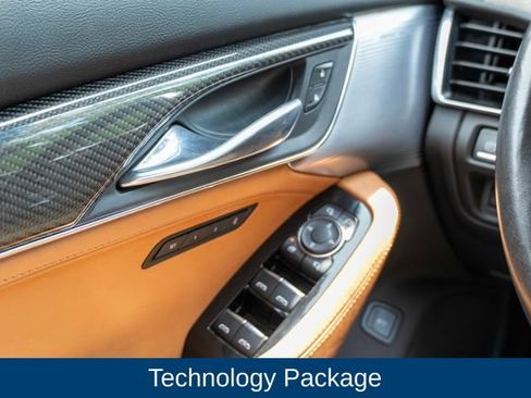 Used 2023 Cadillac CT5 V w/ Platinum Package RWD image 16