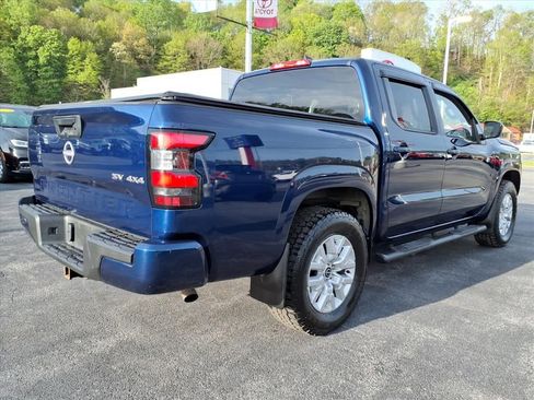 Used 2023 Nissan Frontier SV w/ Tow Package AWD/4WD image 4