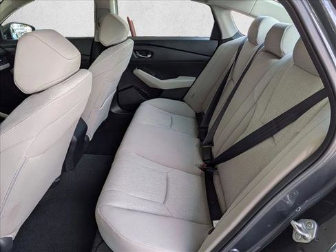 Used 2023 Honda Accord EX image 19