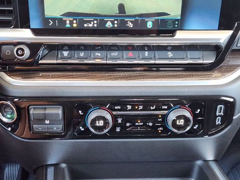 New 2026 Chevrolet Silverado 2500 LT w/ Trail Boss Package image 14