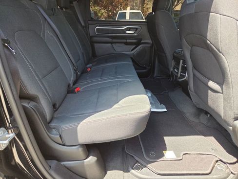 Used 2023 RAM 1500 Big Horn AWD/4WD image 13