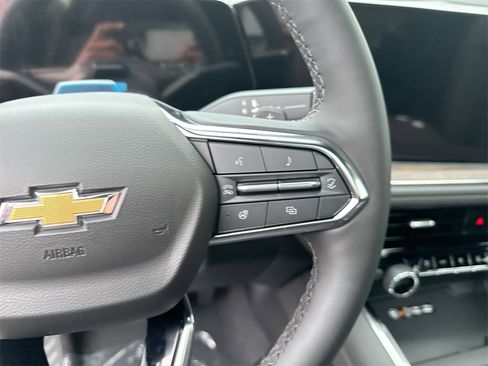 New 2026 Chevrolet Suburban High Country image 18