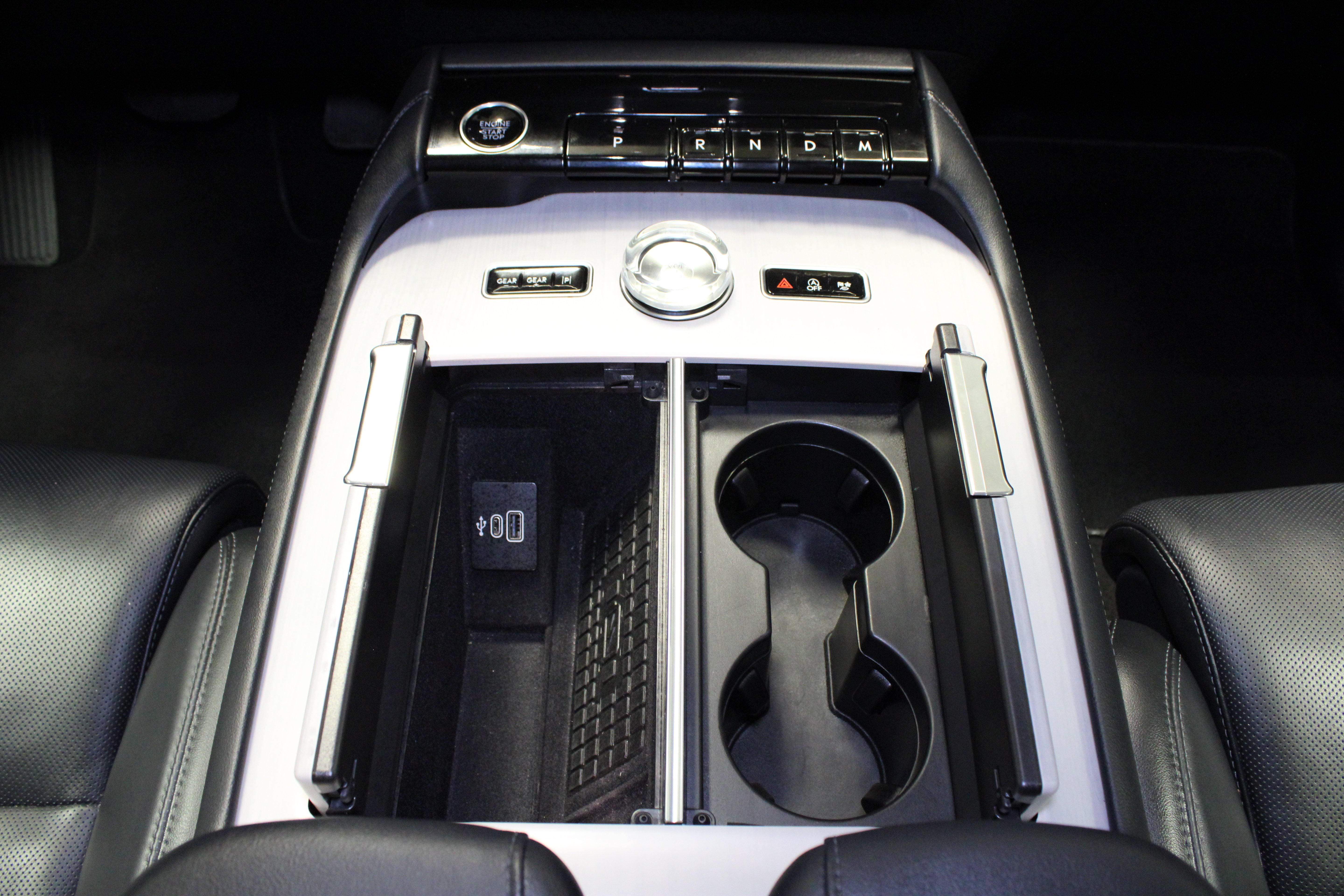 Used 2025 Lincoln Navigator Reserve AWD/4WD image 24
