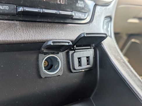 Used 2020 Chevrolet Tahoe LT RWD image 25