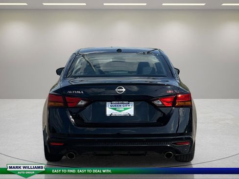 Used 2025 Nissan Altima 2.5 SR FWD image 4
